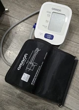 Omron 3 Series BP7100 Upper Arm Blood Pressure Monitor Open Box
