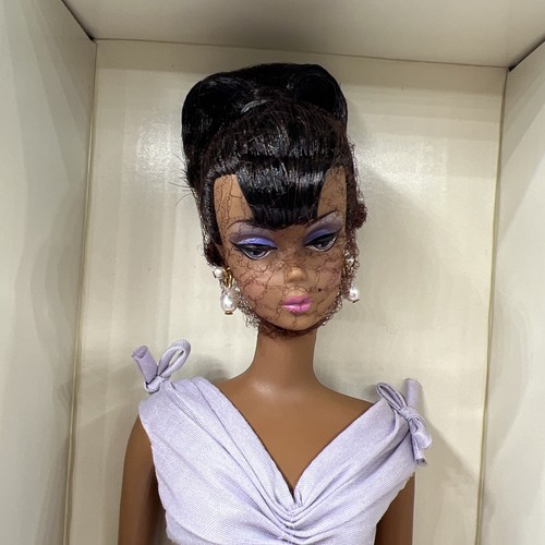 Sunday Best Silkstone Barbie Doll-NRFB - Picture 2 of 15