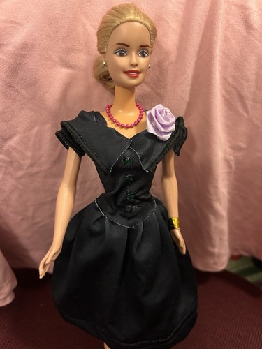 Eva Peron OOAK barbie doll Custom Handmade Collector Inspired Art Evita - Picture 3 of 13