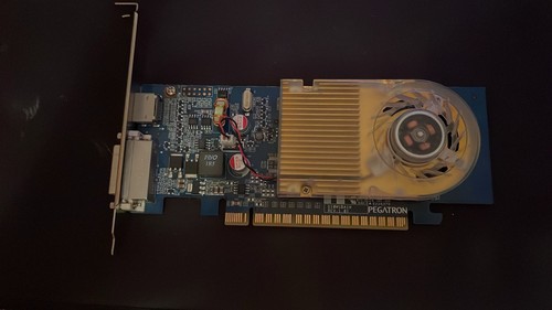 NVIDIA GeForce 315 Grafikkarte (dediziert) – Pegatron – mit Kühlkörper & Lüfter