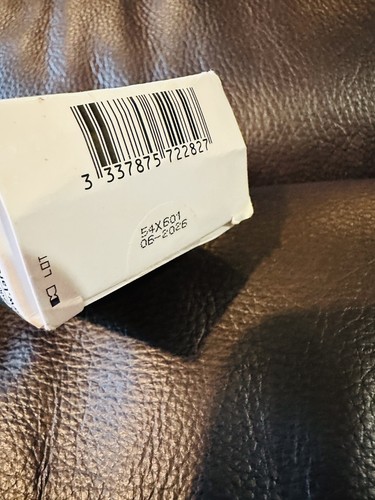 Suero ultra concentrado La Roche-Posay Effaclar - 30 ml sellado caducidad 6/26 sellado - Imagen 4 de 6