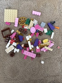 LEGO Disney: Sleeping Beauty's Royal Bedroom (41060)