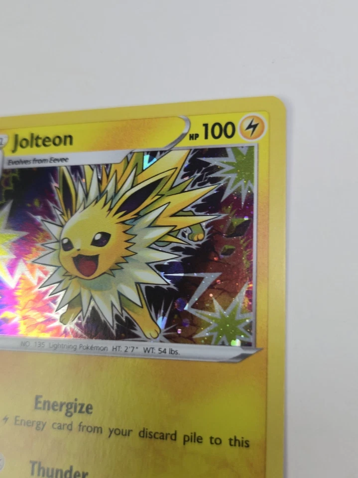 Pokemon SWSH: Sword & Shield Promo Cards SWSH094 Jolteon Holo - Image 3 of 4