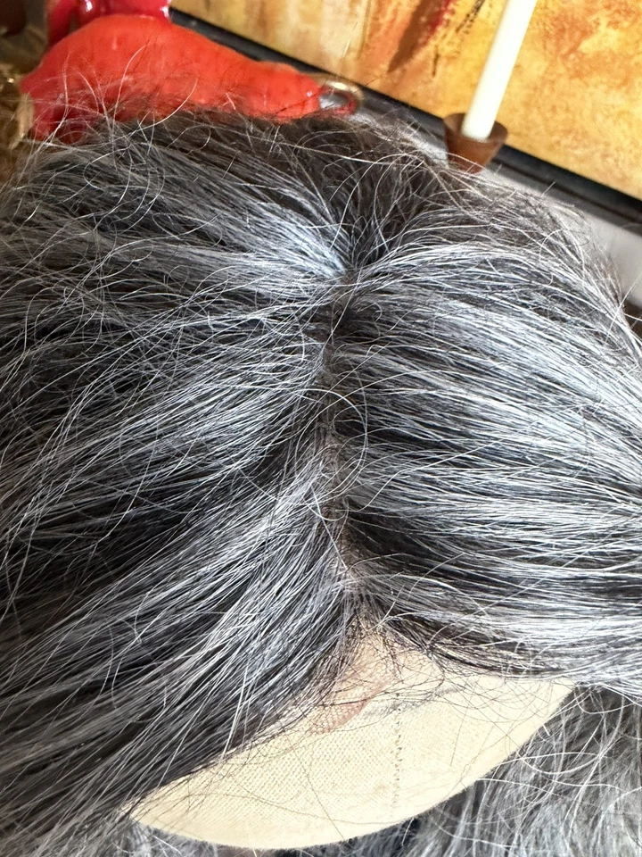 Motown Tress Virgen Brasileña Remy HBR L.Faye, 18”, 100% Cabello Humano, Plateado/Negro Foto 4 de 4