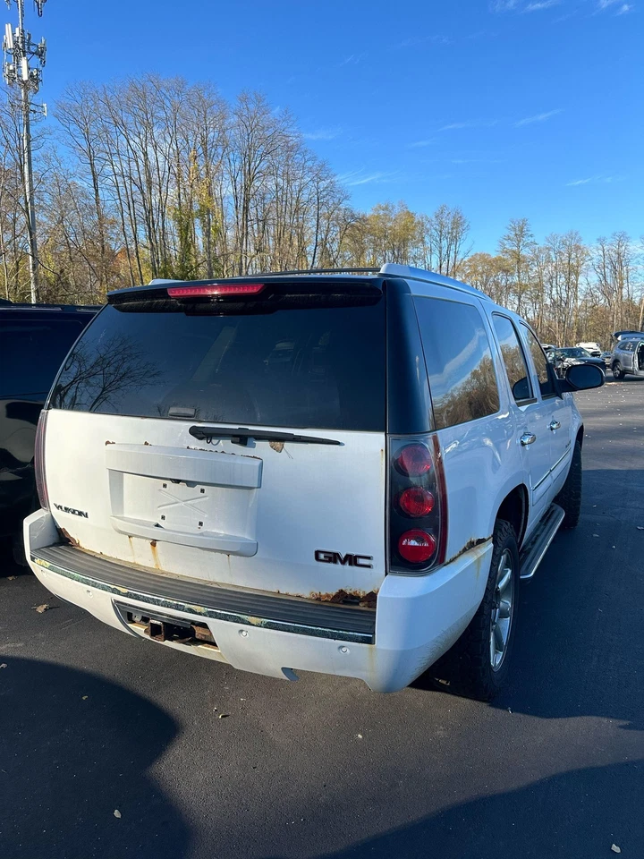 06 07 08 GMC YUKON Starter Motor - Imagem 2 de 4