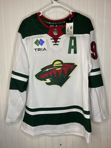 Camiseta Adidas Minnesota Wild NHL Kirill Kaprizov Blanca Auténtica Para Hombre Talla 42” - Imagen 1 de 7