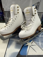 Jackson DJ2131 Elle Kids Size 11 B Width White NEW IN BOX