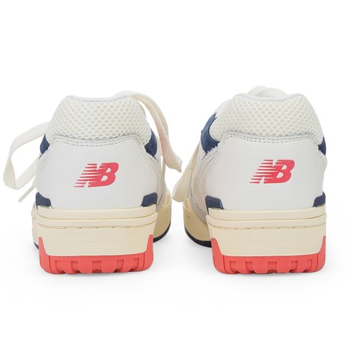 NIB NEW BALANCE WHITE 550 SNEAKERS SIZE 11 $120 - Picture 6 of 8