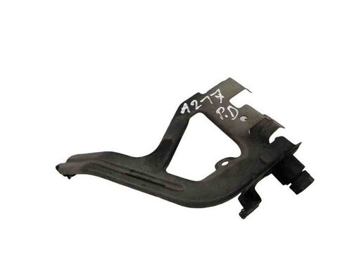 BMW 5 Touring F11 Kotflügelhalter vorne rechts 7183752 5176718375204 31756962