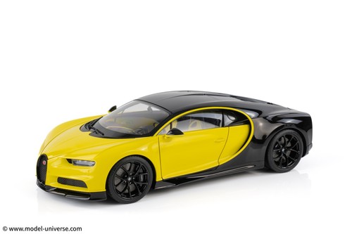 AUTOart - 1:18 Bugatti Chiron (Yellow Molsheim/Nocturne Black) - Composite Model - Picture 5 of 24