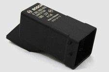 Produktbild - GENUINE Vauxhall VIVARO B 1.6 CDTI GLOW PLUG RELAY 95522315 NEW OEM 95522315