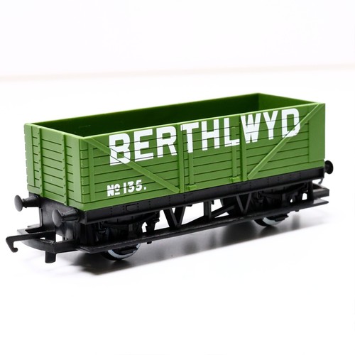 NEW HORNBY BERTHLWYD LWB Open Freight Wagon OO SCALE - Picture 2 of 5
