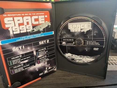 SPACE 1999 Set #2 DVD, 2001, 2 Disc Set Great Set Great Sci-fi Show - Picture 14 of 14