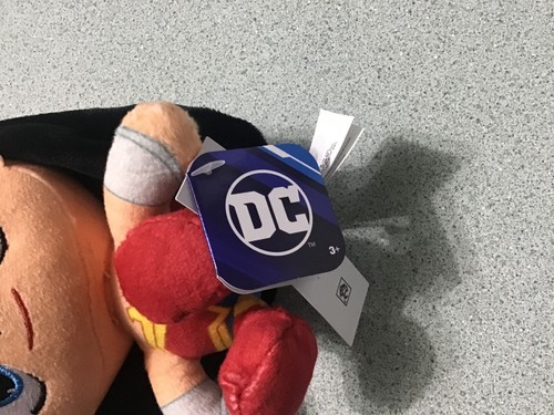 Peluche Just Play coleccionable de DC Comics - Elige uno: Flash, Batman, Wonder Woman - Imagen 4 de 14