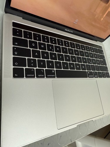Apple MacBook Pro A2159 13.3" 2019 Space Gray i5-8257U 1.40 GHz 8GB 128GB - Foto 5 di 8