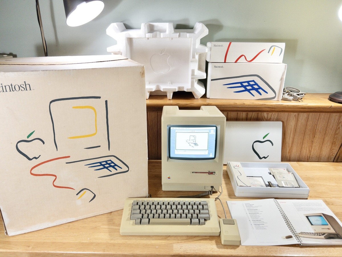 1984 APPLE MACINTOSH 40th Anniversary MATCHING # BOX Set 1st 1984 APPLE MACINTOSH 40th Anniversary MATCHING # BOX Set 1st