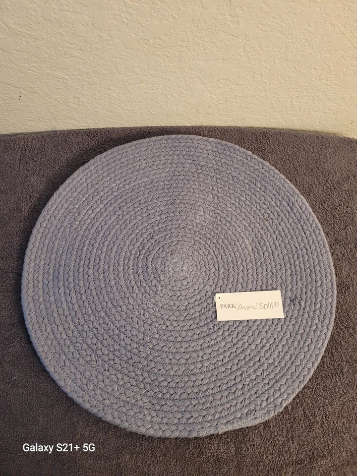 Park Designs Split P Essex Placemat, Marine Blue - Set of 4 (1113-001MR) - Image 4 of 4