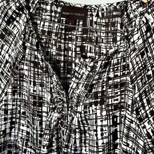 Dana Buchman Blouse Womens Small Black White Abstract Top Career Easy Care - Picture 2 of 8