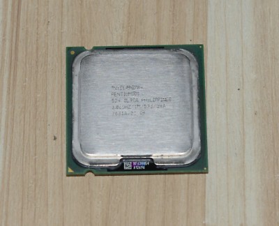 Intel Pentium 524 GHz 533MHz 1MB Socket 775 SL9CA CPU