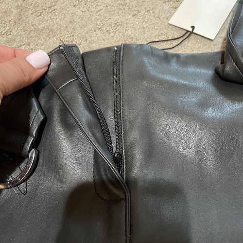 Adrienne Vittadini Black Belted Faux Leather Skirt. Sz 6. NWT! - Picture 9 of 10