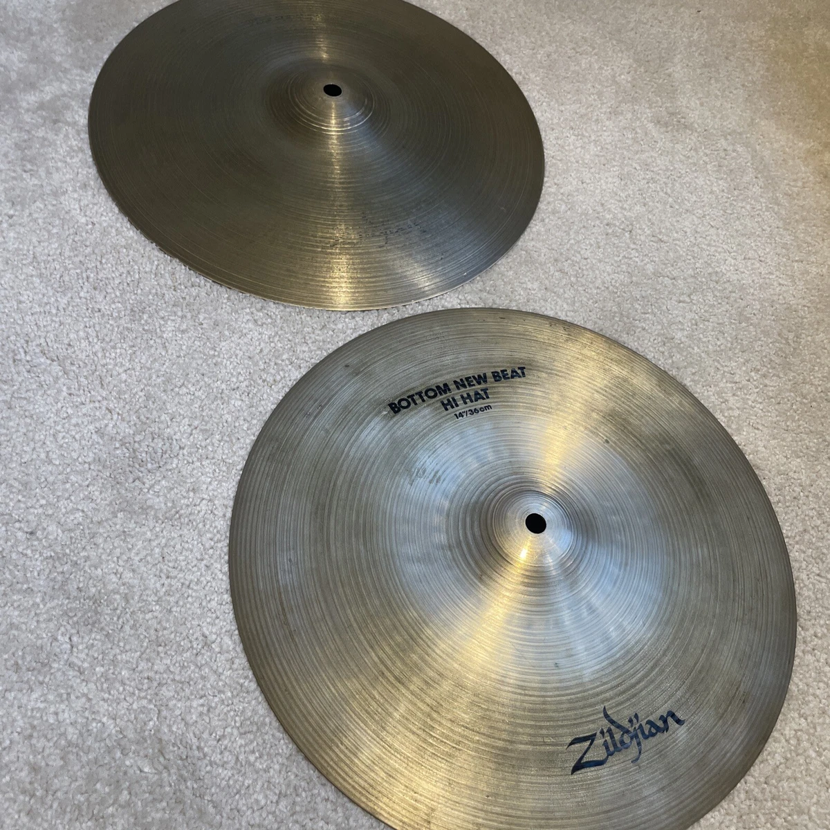 80s Zildjian New Beat A 14” Hi Hat Cymbals - 940 1370 Grams