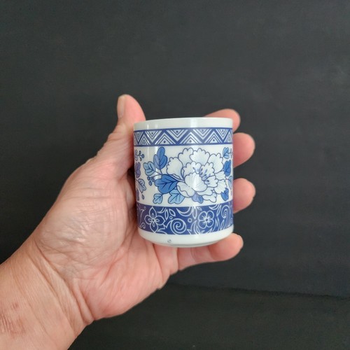 Vintage Porcelain Toothpick Match Holder Floral Blue White Art Pottery Sake Cup - Picture 8 of 10