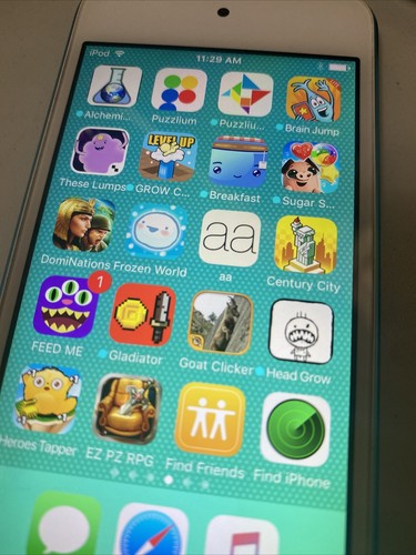Apple iPod Touch 5th Gen Blue 32GB A1421 music games - Picture 5 of 9