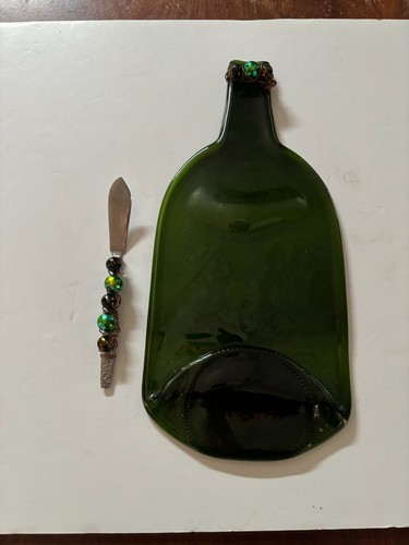 Cheese Server Green Bottle Glass and Spreader 13” - Picture 1 of 7