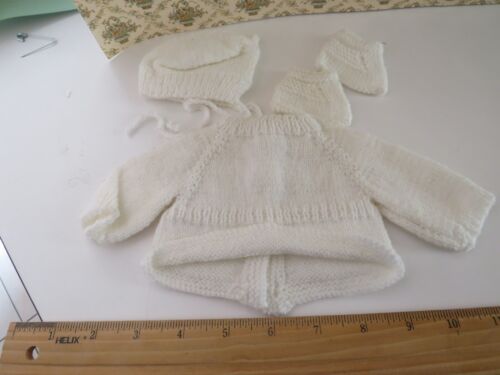 Maglione, stivaletti e cofano bambola bianco Darling splendidamente fatti ~ NOS #2847 - Foto 2 di 2