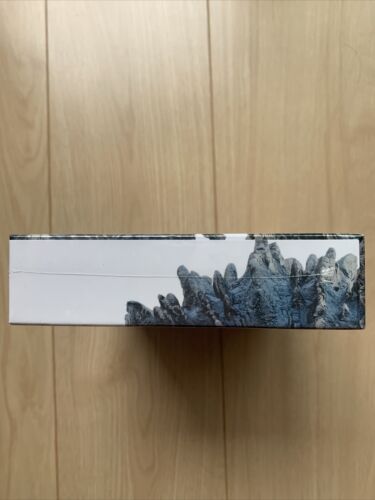 Godzilla Minus One Deluxe Edition 4K Ultra HD Blu-ray 4-Disc Set - Picture 6 of 7
