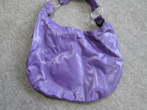 Medium Size Ladies Magnetic Purple Purse EUC - Bild 3 von 5