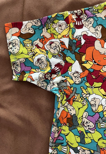 LuLaRoe Disney Snow White Dwarfs SS High Low Tunic Gracie Top Girls 12 NEW - Picture 7 of 15