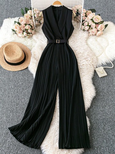 Elegant Pleated Wide-Leg Jumpsuit – Sleeveless Belted One-Piece for Chic & Forma - Picture 7 of 23