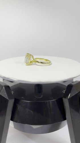 5CT Blanco Tratados Diamante Corte Almohada Anillo En Oro Amarillo Chapado VVS1 - Vídeo 1 de 1