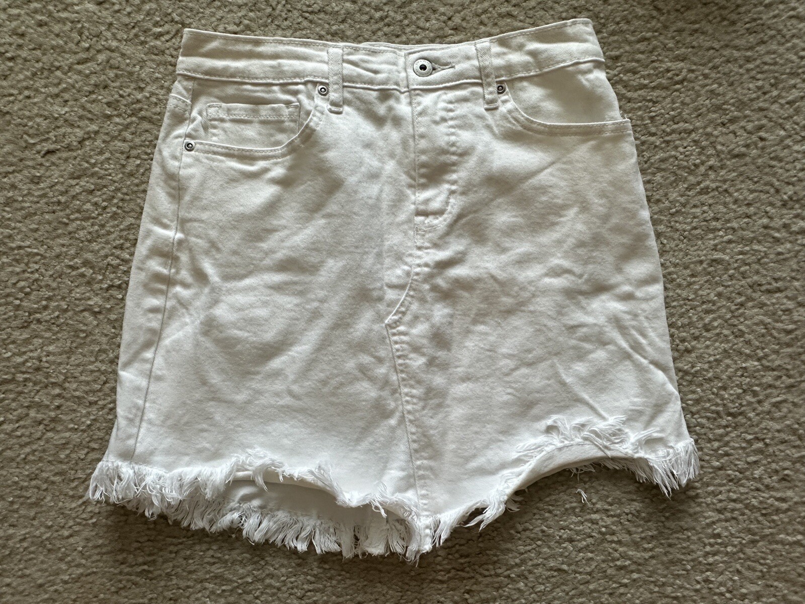 Foto 1 di 5