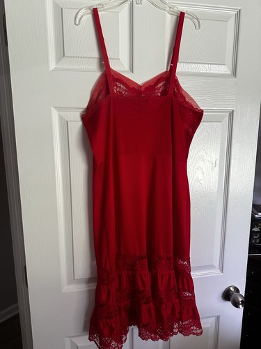 Vintage Red Silky Nylon Full Slip Lace & Chiffon Bust Lacy Tiers Sexy Size 38 - Picture 6 of 6