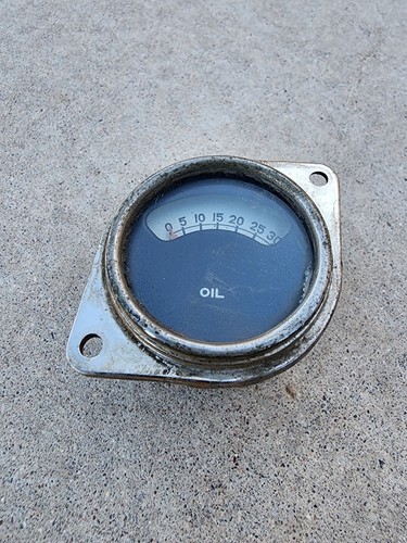 OEM 1931 1932 Chevrolet Dash Round Oil Pressure Gauge Original 31 32 Chevy - Imagen 2 de 12