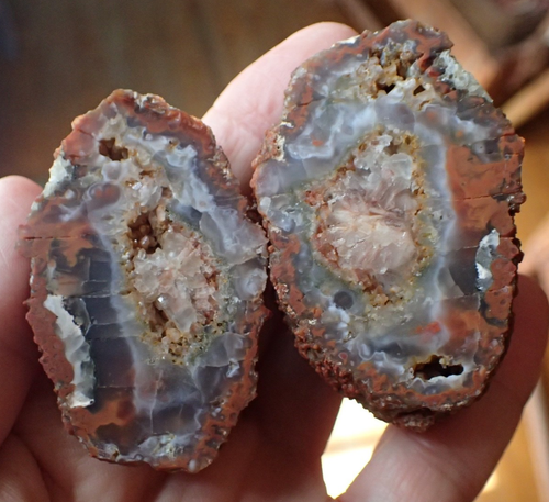 Grape Agate Utah Botryoidal Chalcedony Crystal 2 Piece Geode Desert GA6 - Picture 2 of 6
