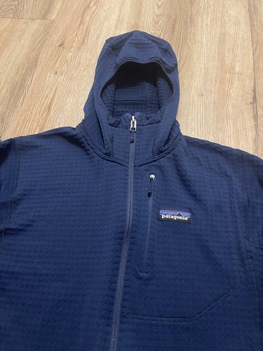 PATAGONIA MEN’S R1 FULL ZIP HOODY BLUE STYLE 40090 SIZE MEDIUM 2019 - Picture 9 of 13