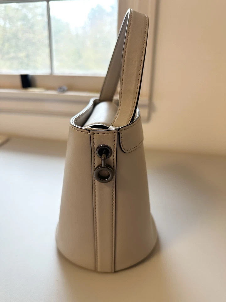 Маленькая кремовая сумка-ведро Rebecca Minkoff модель Kate из замазанной кожи - Изображение 2 из 4