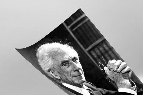 Bertrand Russell 1957 Sitting Portrait Photo Art Poster Print PICK SIZE - Picture 2 of 2