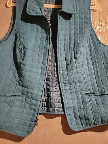 Womens CHRISTOPHER & BANKS CJ BANKS Teal Quilted Vest Size 1X - Picture 10 of 16
