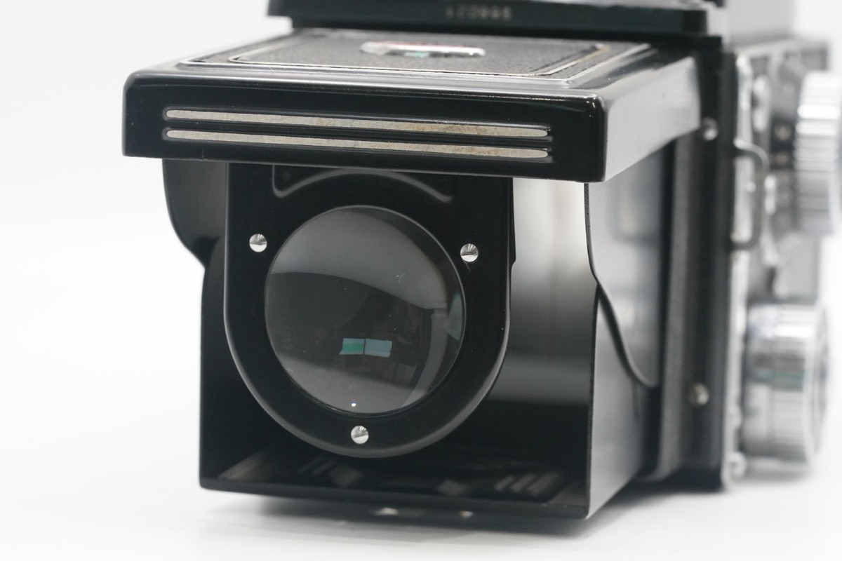 MINT] Yashica Yashicaflex Model C 6x6 TLR Film Camera w