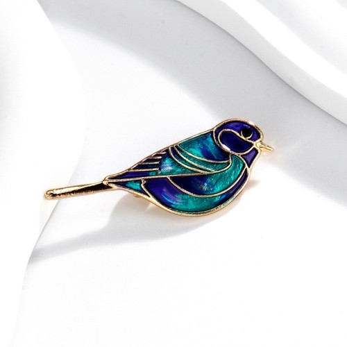 Elegant Bird Shaped Alloy Brooch Lightweight 6g For Party Wedding Daily Wear - Picture 4 of 8