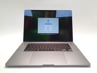 Apple MacBook Pro 16 2019 A2141 i7 512GB SSD 16GB Sequoia Hybrid Graphics