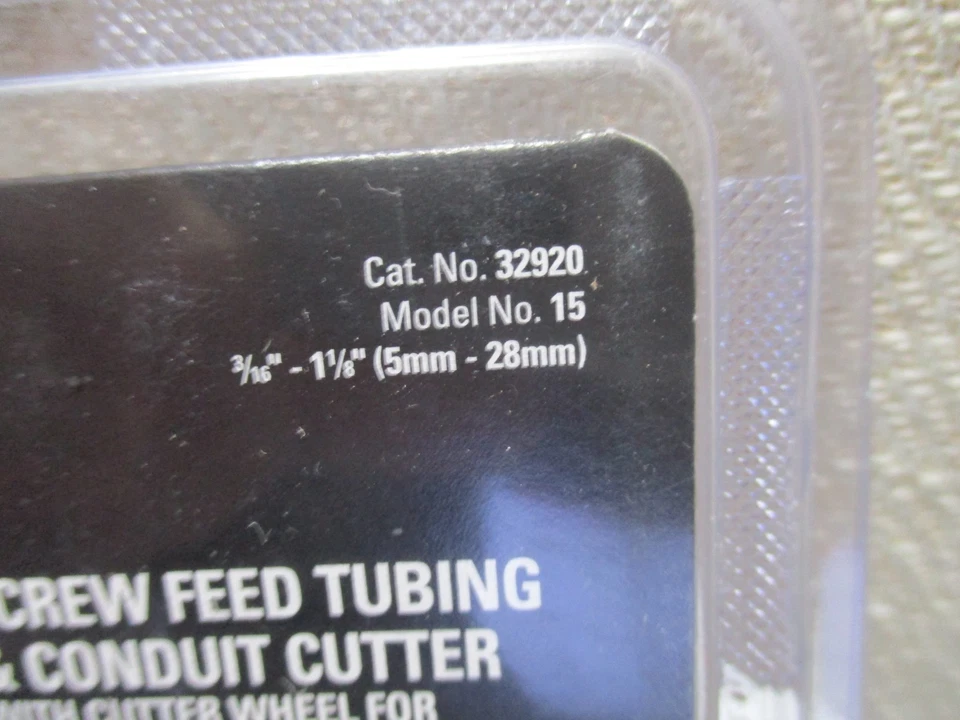 RIDGID Screw Feed Tubing and Conduit Cutter - 32920 Model 15 NEW - Image 3 of 4