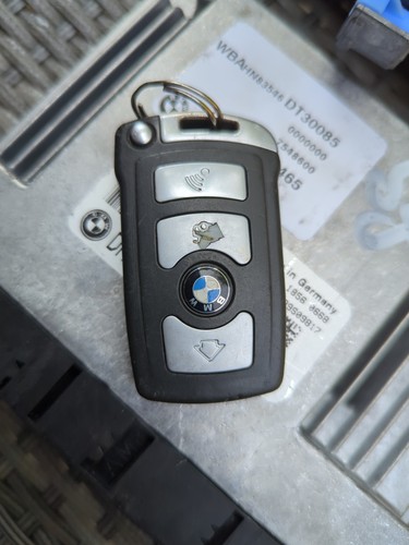 2006-2008 BMW E65 E66 750I N62 ECU DME + CAS + VVT + KEY  ME9.2 7548600 - Picture 4 of 5