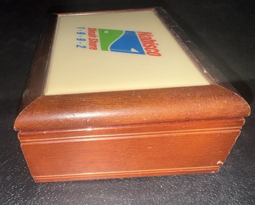 1992 Nabisco Dinah Shore Women's Golf Tournament Commemorative Wood Box - Picture 2 of 6