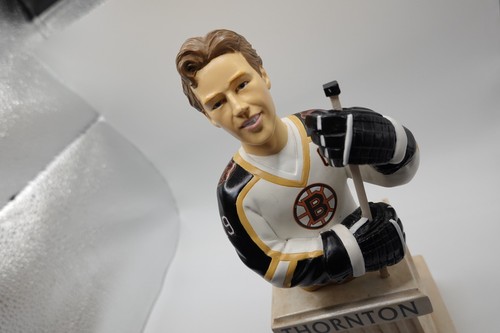Joe Thornton AUTO Mini-Bust Upper Deck Classic Portraits with Box - Bild 6 von 17