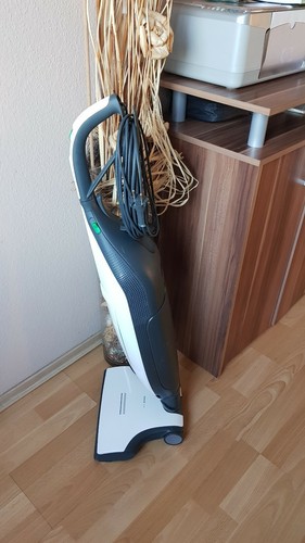 Vorwerk Kobold VK 200 con cepillo eléctrico reconocimiento de suelo EB 400 - Imagen 2 de 5